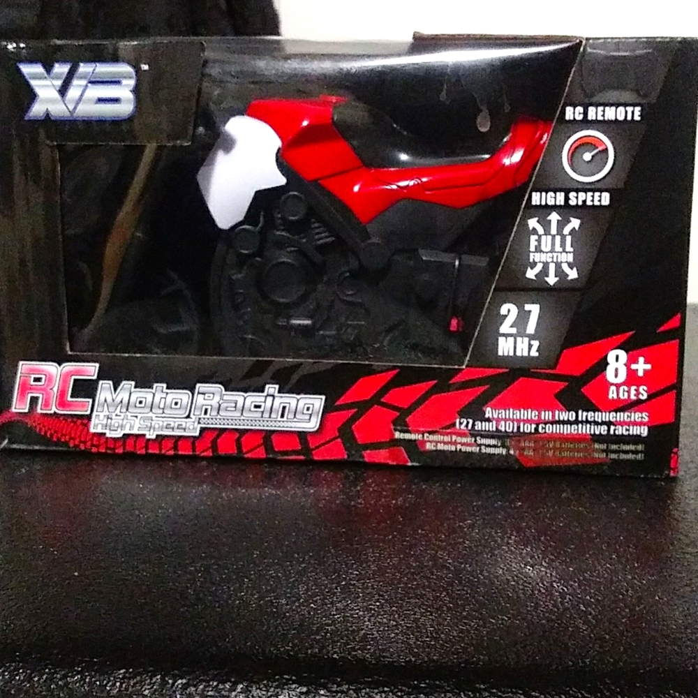 Small remote motorcycle